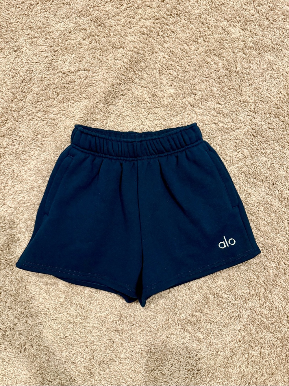 ALO Yoga Women's Fleece Sweat Shorts Navy